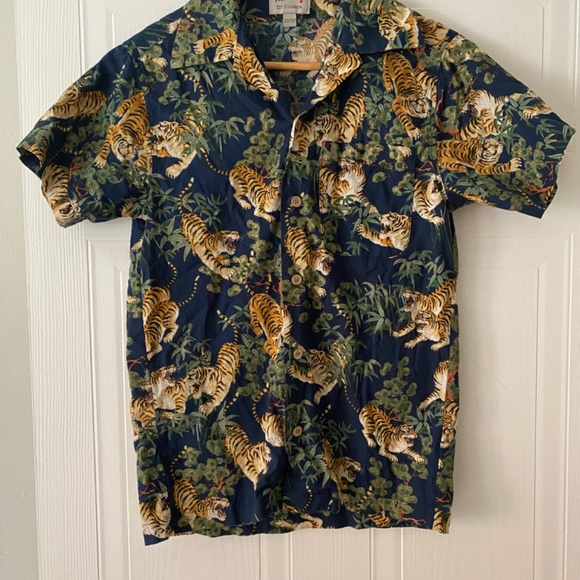 EUC Naked & Famous Men’s Aloha Shirt tiger print - Picture 2 of 5